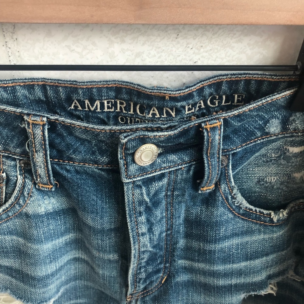 AMERICAN EAGLE OUTFITTERS Distressed DENIM Skirt 4 - Picture 3 of 4